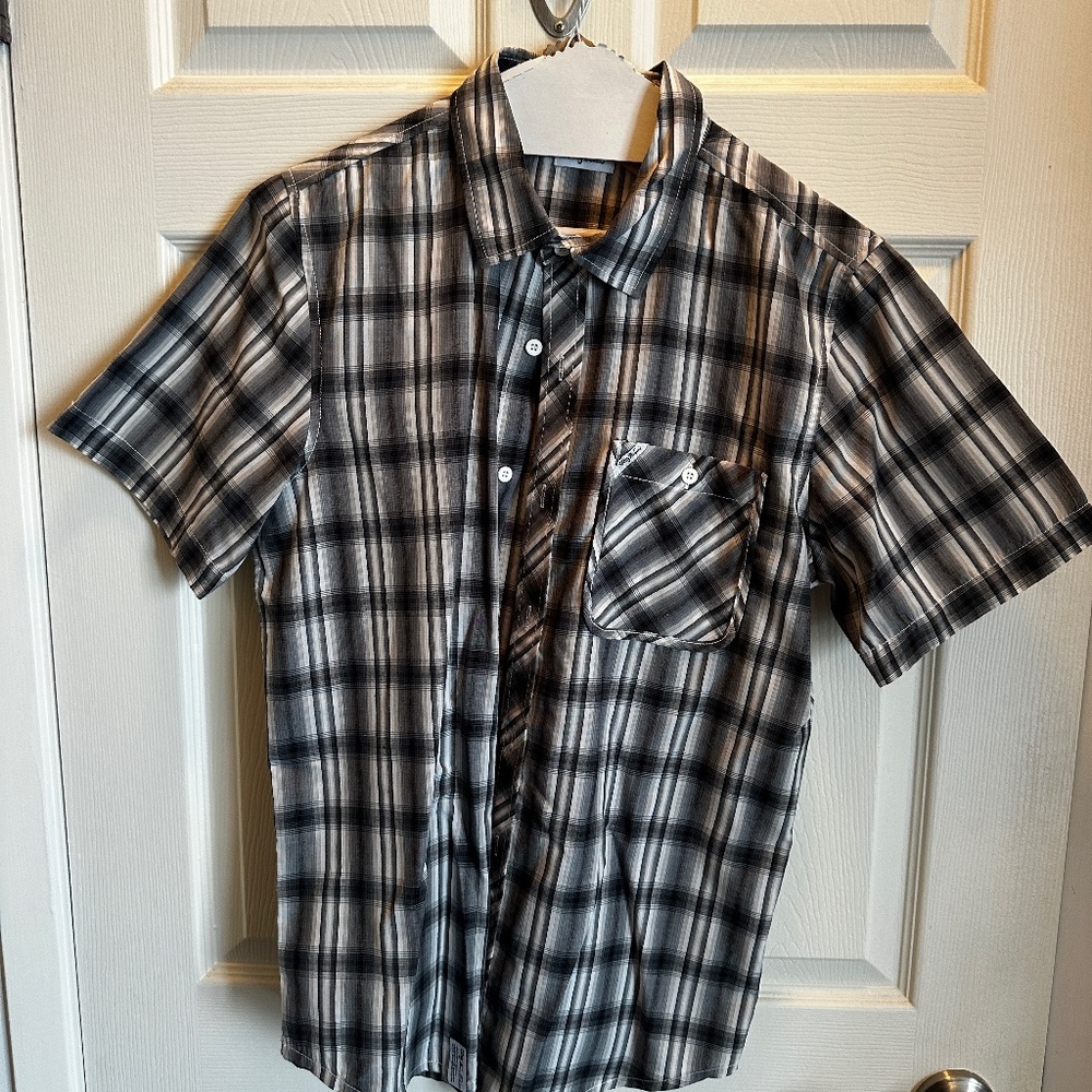 Lrg vintage short sleeve button up - "Tomorrow's Parties" - M